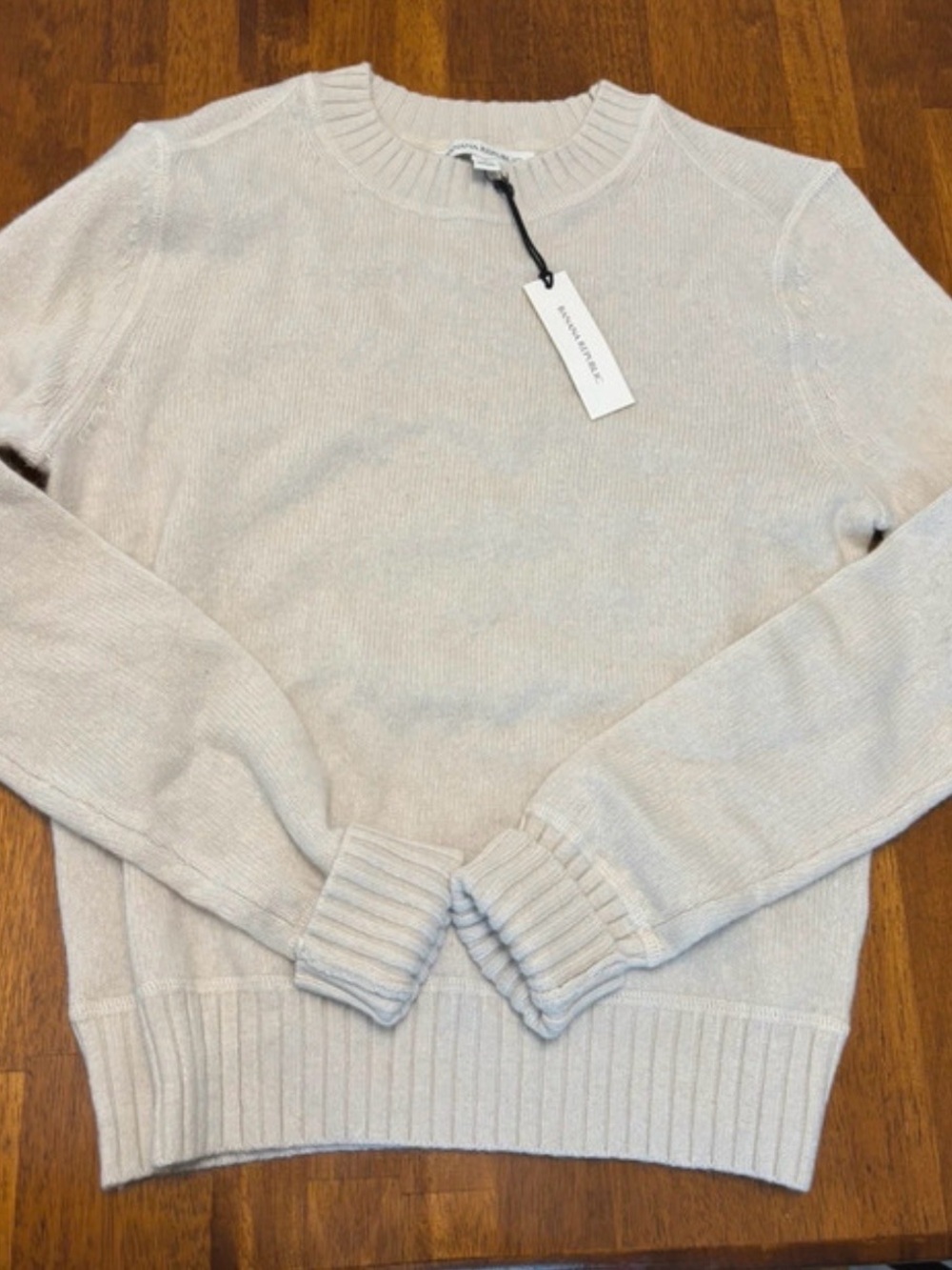 Banana Republic Woman’s Crewneck Sweater